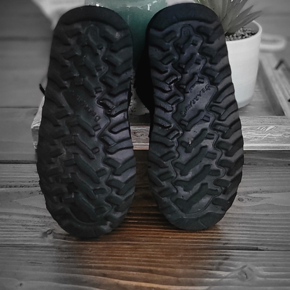Bearpaw black boots Sz 12 Toddler Read Post - Picture 4 of 8